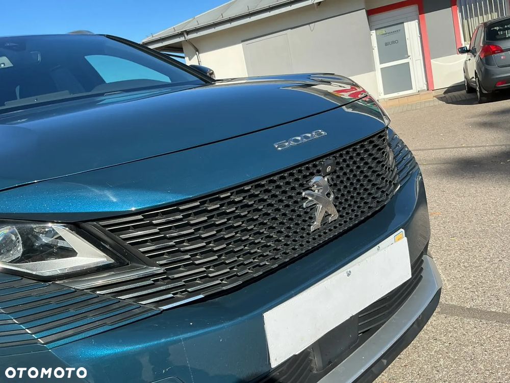 Peugeot 5008 - 9