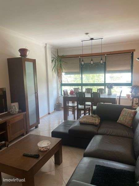 Alugo apartamento T2 Coimbra - Grande imagem: 2/6