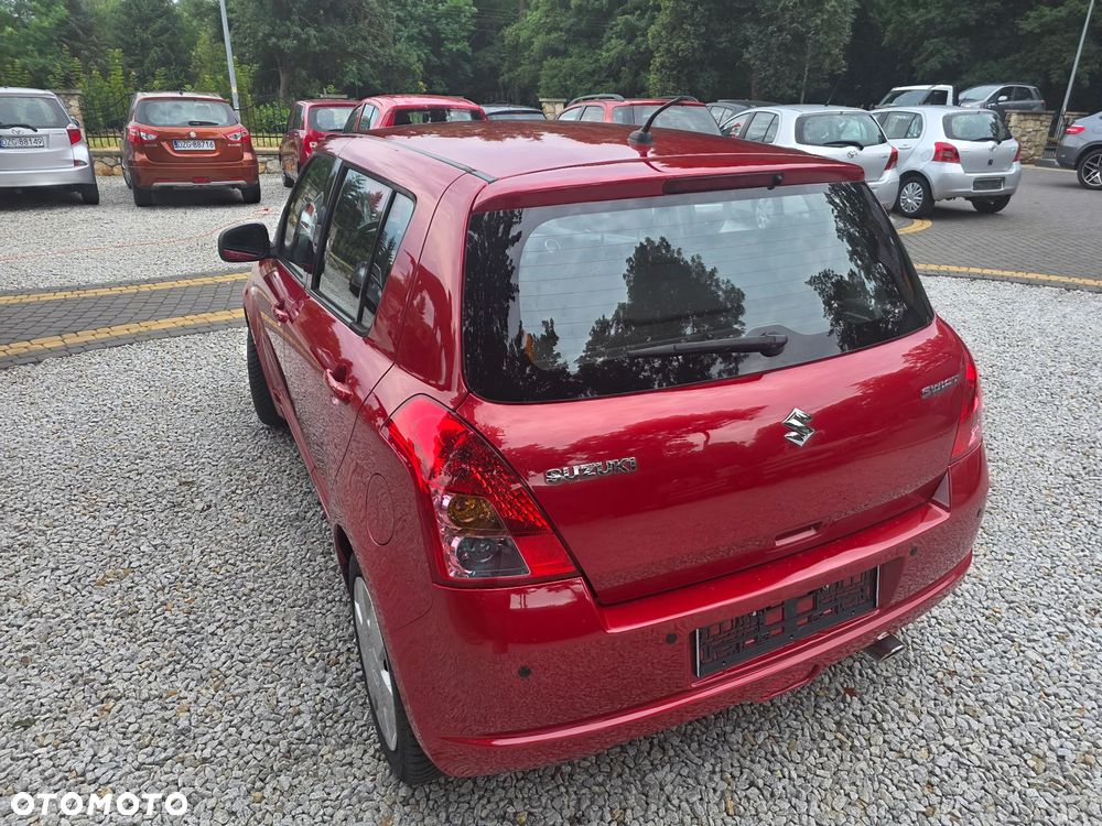 Suzuki Swift 1.3 Club dance - 8