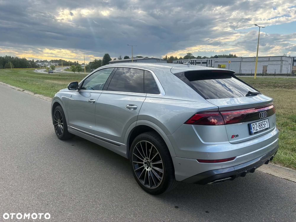 Audi Q8 - 7