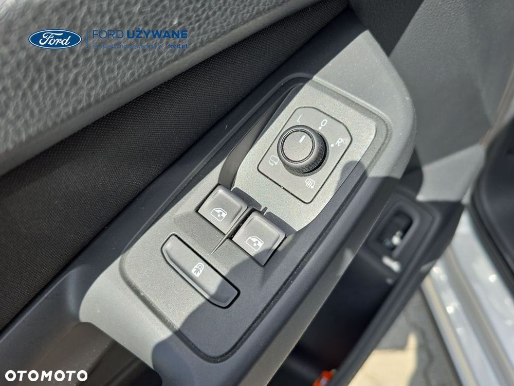 Ford Transit Connect - 24