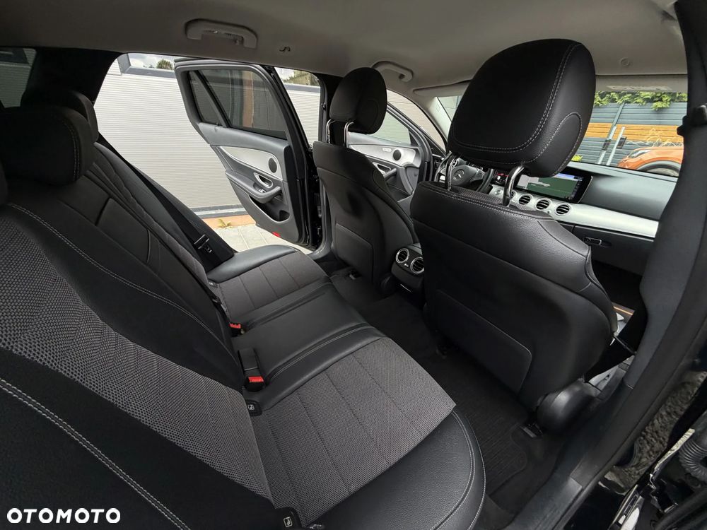 Mercedes-Benz Klasa E 220 d Business Edition 9G-TRONIC - 18