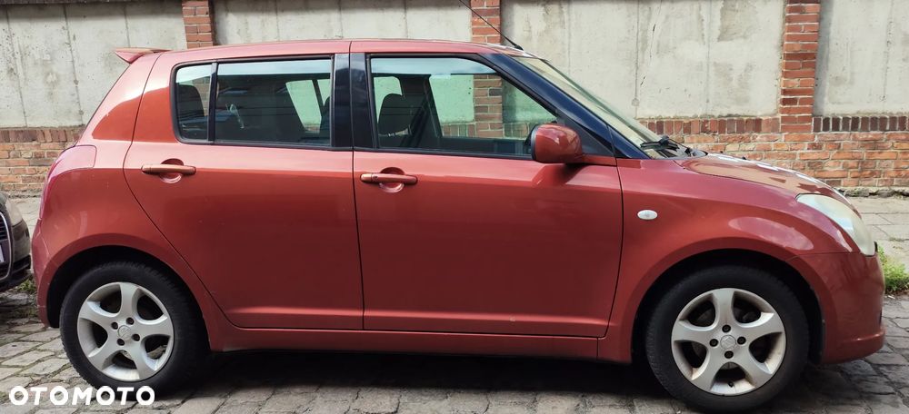 Suzuki Swift - 5