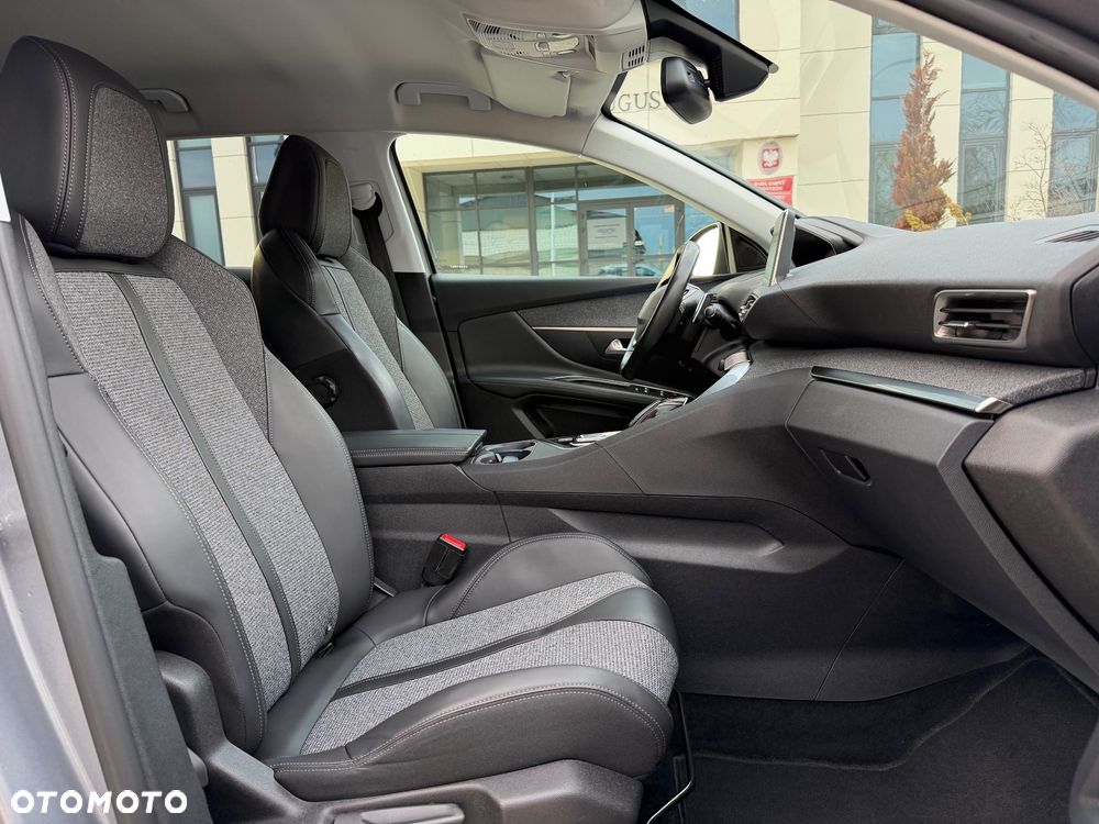 Peugeot 3008 1.2 PureTech Allure - 26