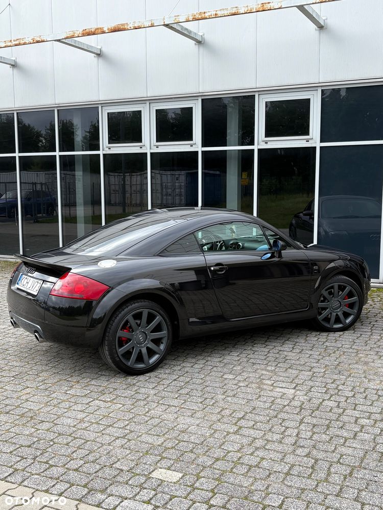 Audi TT Coupé 1.8T Quattro - 18