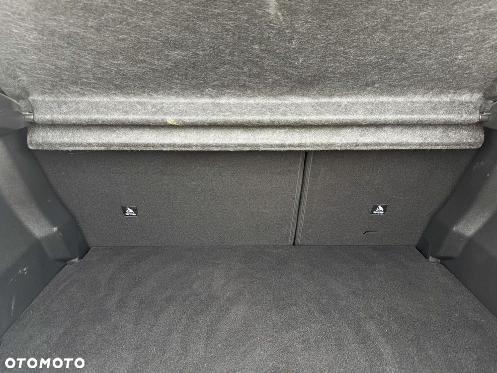 Peugeot 2008 1.2 PureTech Allure Pack S&S EAT8 - 10