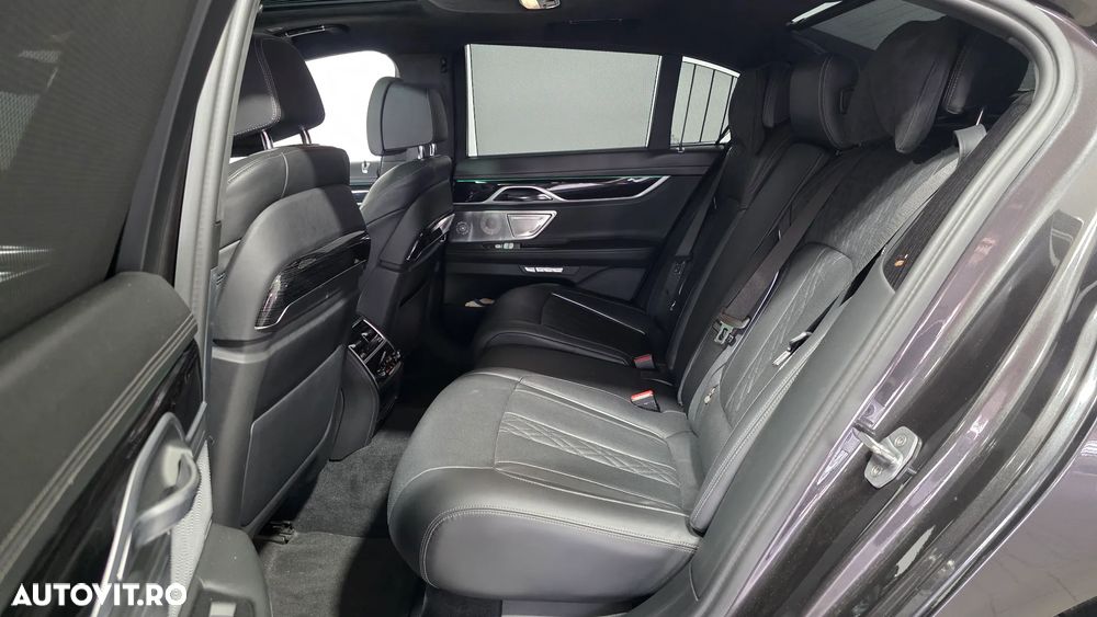 BMW Seria 7 750d xDrive - 9