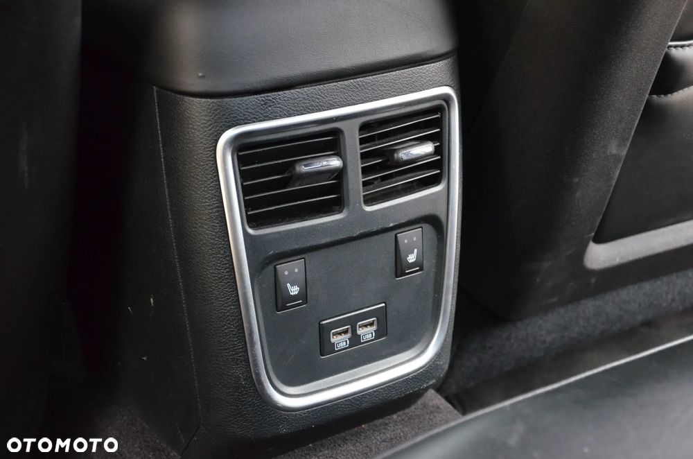 Dodge Charger Automatik R/T Scat Pack - 28