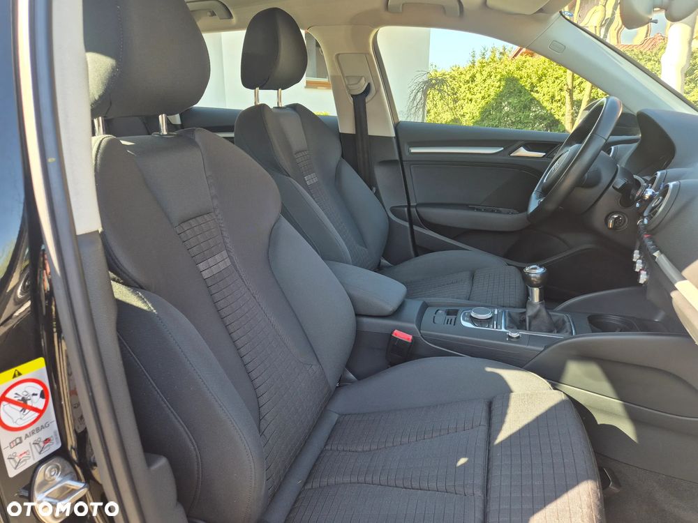 Audi A3 Sportback 1.4 TFSI Attraction - 11