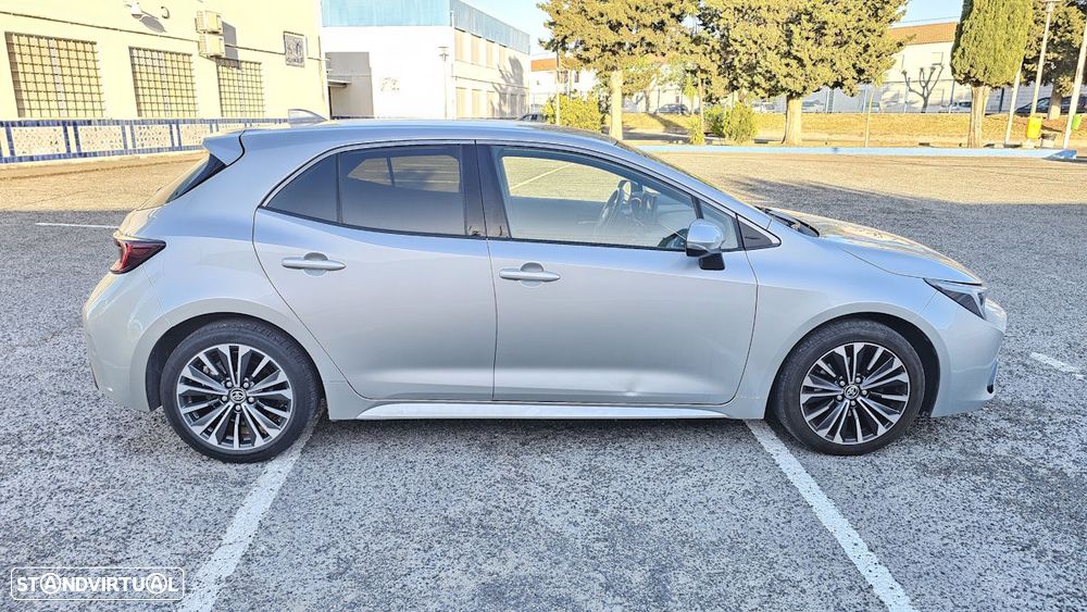 Toyota Corolla 1.8 Hybrid Comfort+P.Sport - 2