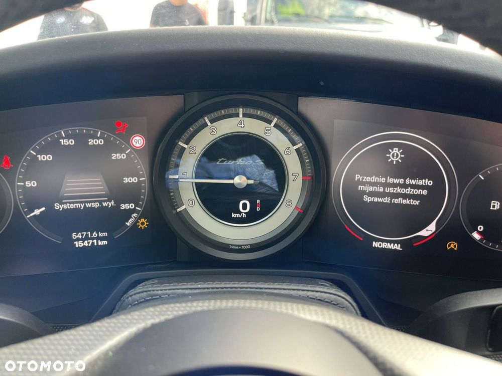 Porsche 911 911Turbo S - 17