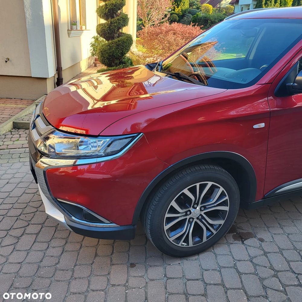 Mitsubishi Outlander - 9