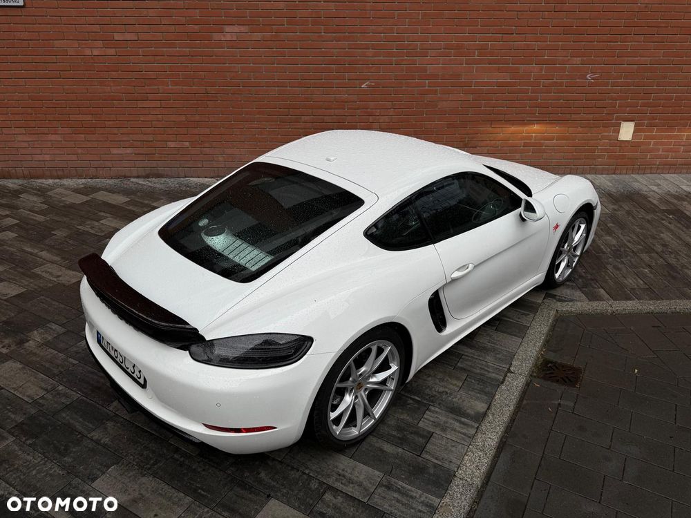 Porsche 718 Cayman - 6