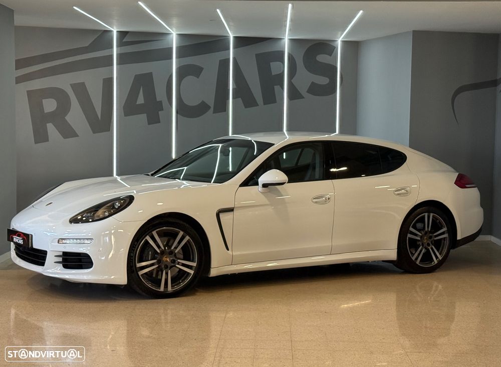 Porsche Panamera 3.0 V6 - 2