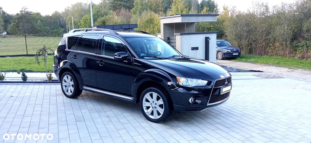 Mitsubishi Outlander - 9
