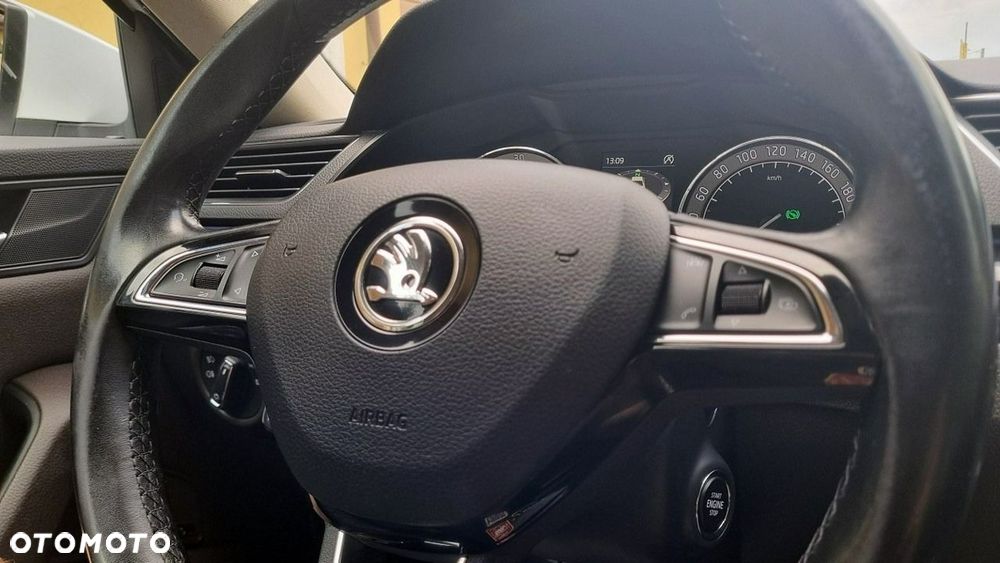 Skoda Superb - 16