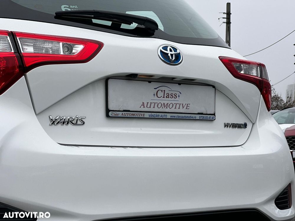 Toyota Yaris 1.5 VVT-i HSD Active - 8