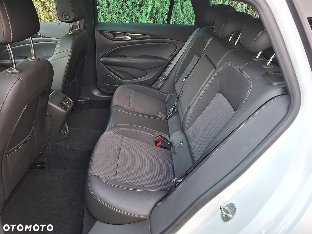 Opel Insignia 2.0 CDTI GS Line S&S - 17