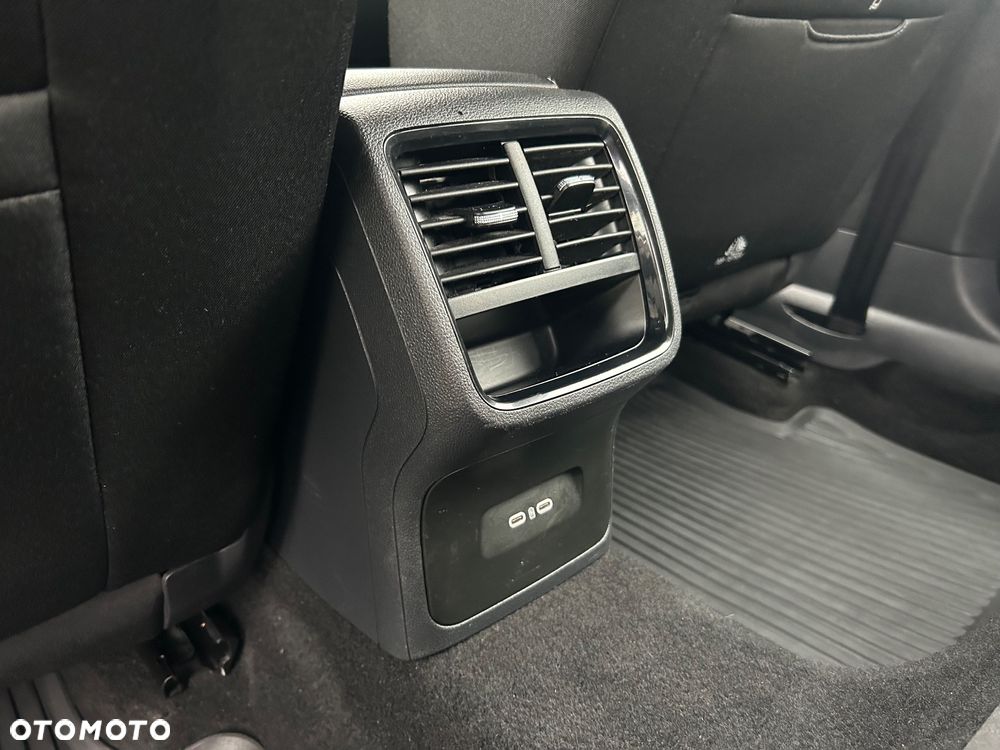 Skoda Octavia 1.0 TSI Clever - 20