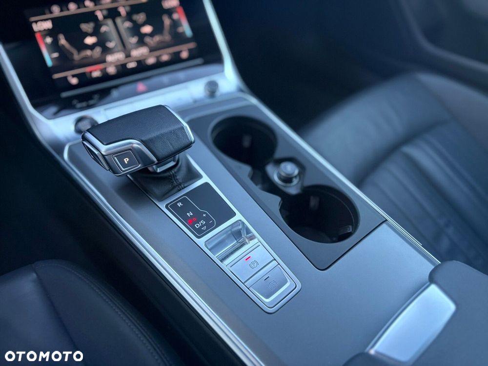 Audi A6 Allroad - 28