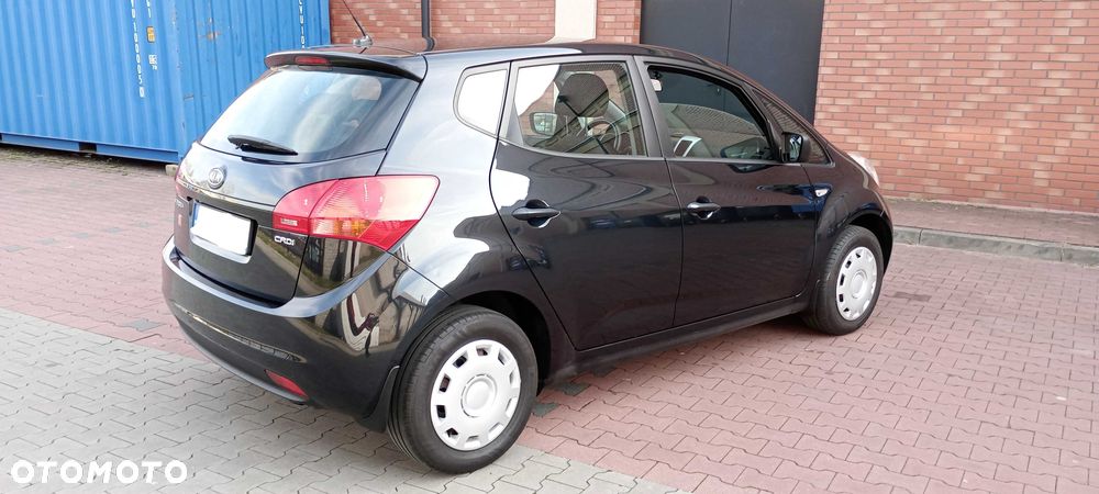 Kia Venga - 4