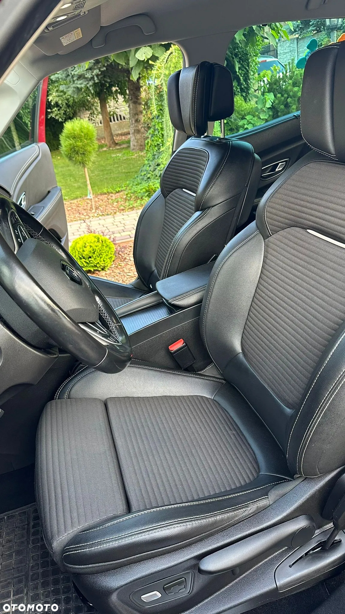 Renault Scenic 1.6 dCi Energy Bose - 7