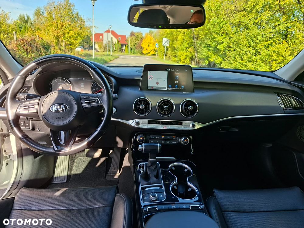 Kia Stinger 2.0 T-GDI L - 18