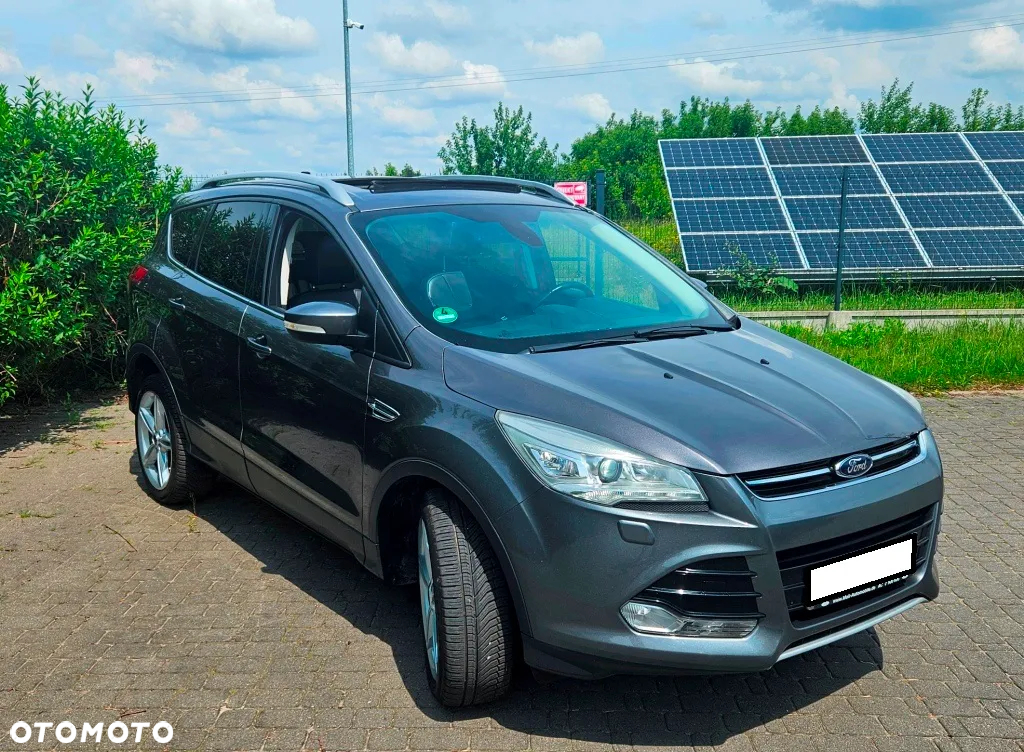 Ford Kuga 2.0 TDCi 4x4 Titanium - 4