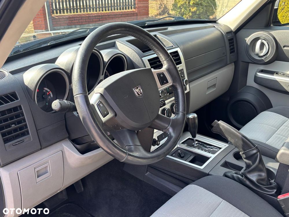 Dodge Nitro 3.7 V6 SLT 4WD - 20