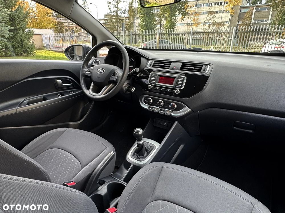 Kia Rio 1.2 Edition 7 - 14