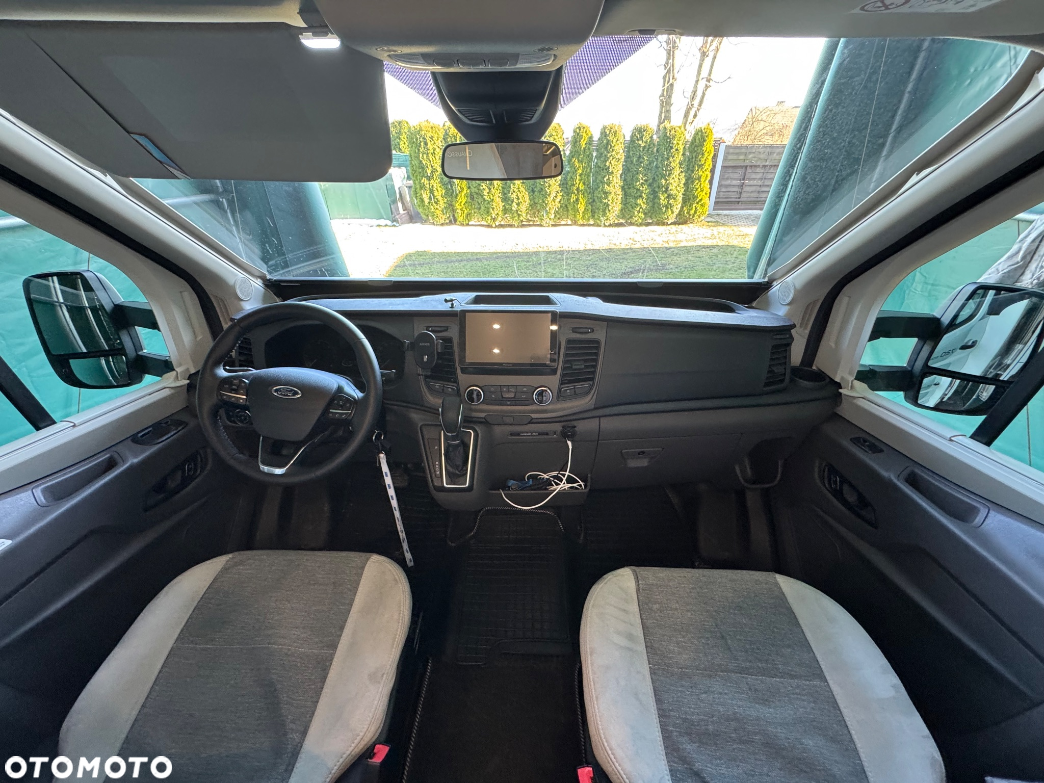 Ford Chausson 720 Titanium Premium - 17