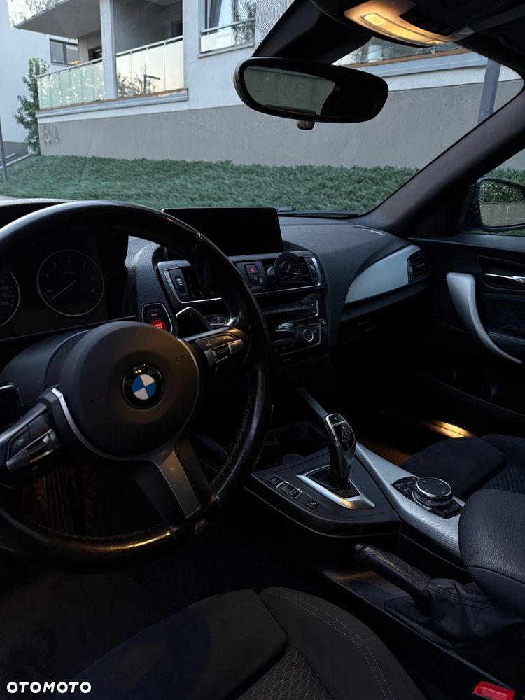 BMW Seria 2 220d M Sport - 10