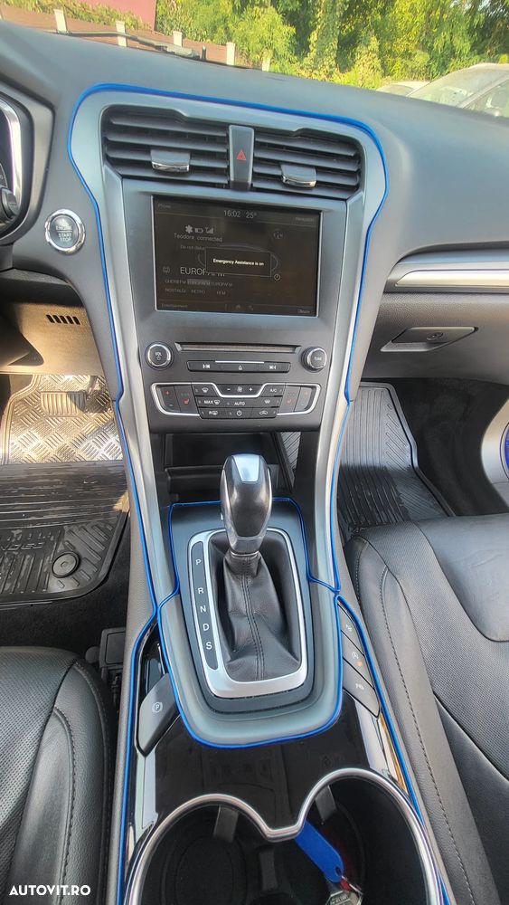 Ford Mondeo 2.0 TDCI PowerShift Titanium - 11