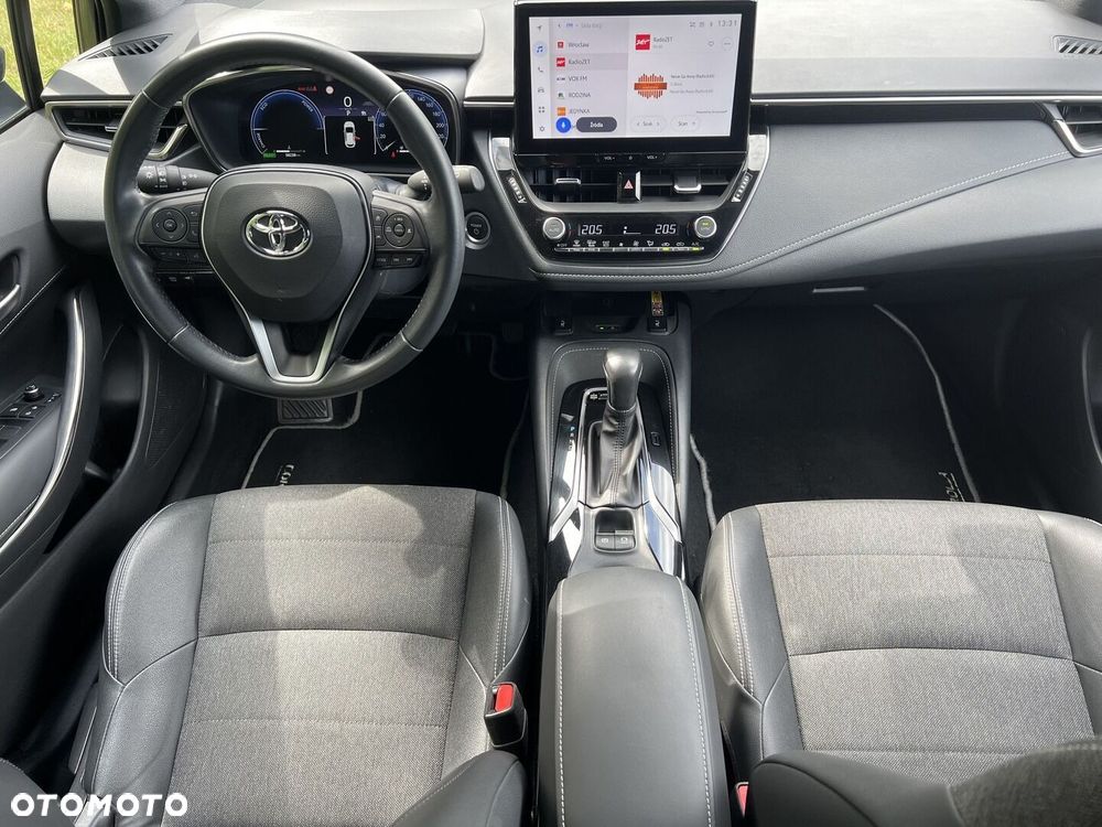 Toyota Corolla 1.8 Hybrid Style - 11