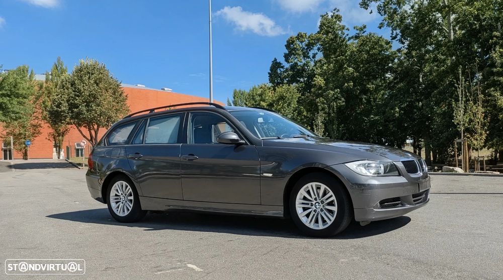 BMW 320 d - 2
