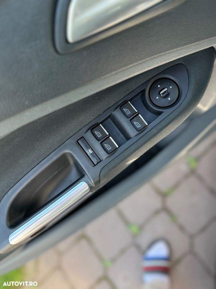 Ford C-Max 1.6 TDCi Start-Stop-System SYNC Edition - 7
