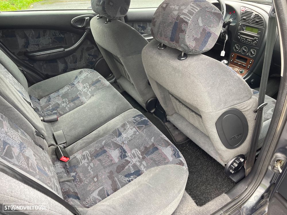 Citroën Xsara 1.4i Exclusive - 11