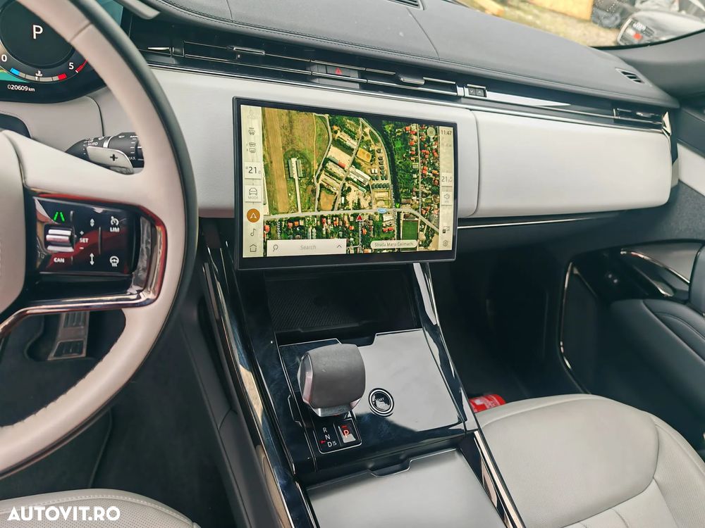 Land Rover Range Rover Sport 3.0 I6 D250 MHEV Dynamic SE - 12