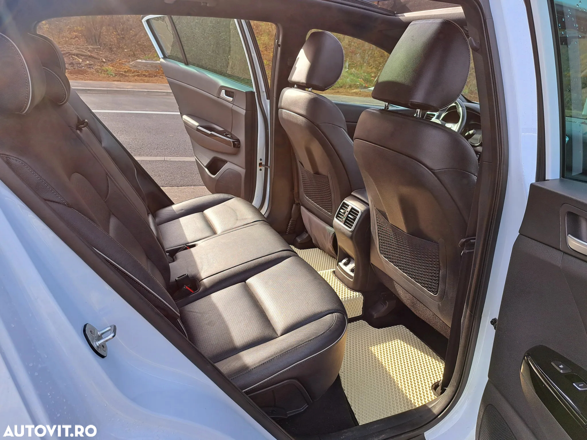 Kia Sportage 2,0 CRDI AWD Aut. GT Line - 12