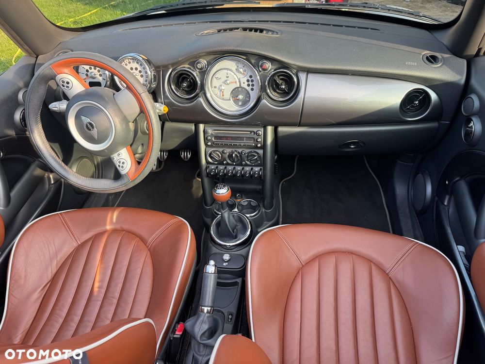 MINI Cooper Standard - 17