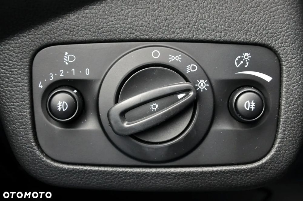 Ford C-MAX 1.5 EcoBoost Start-Stop-System Titanium - 28