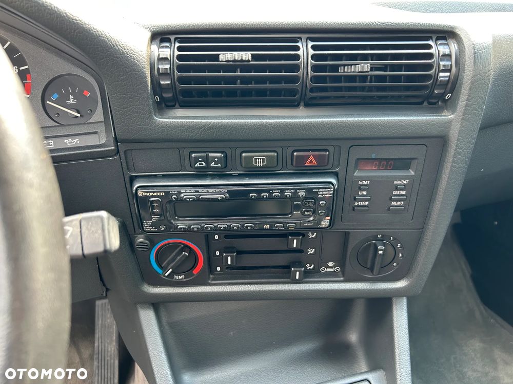 BMW Seria 3 - 12