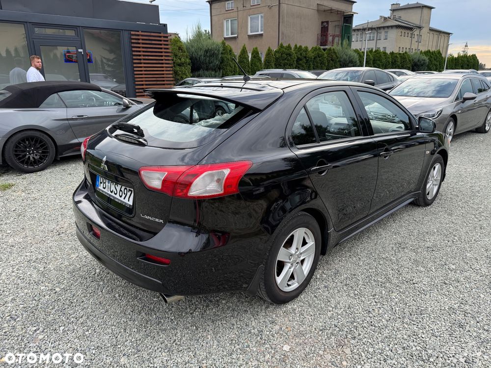 Mitsubishi Lancer 1.8 Intense - 20