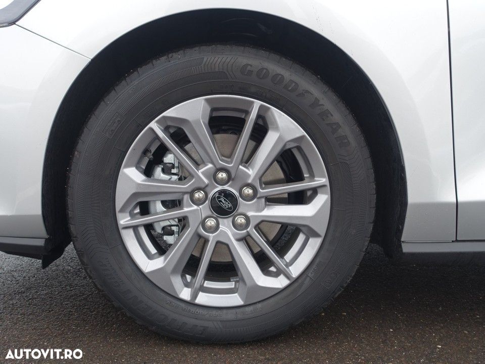 Ford Focus - 9