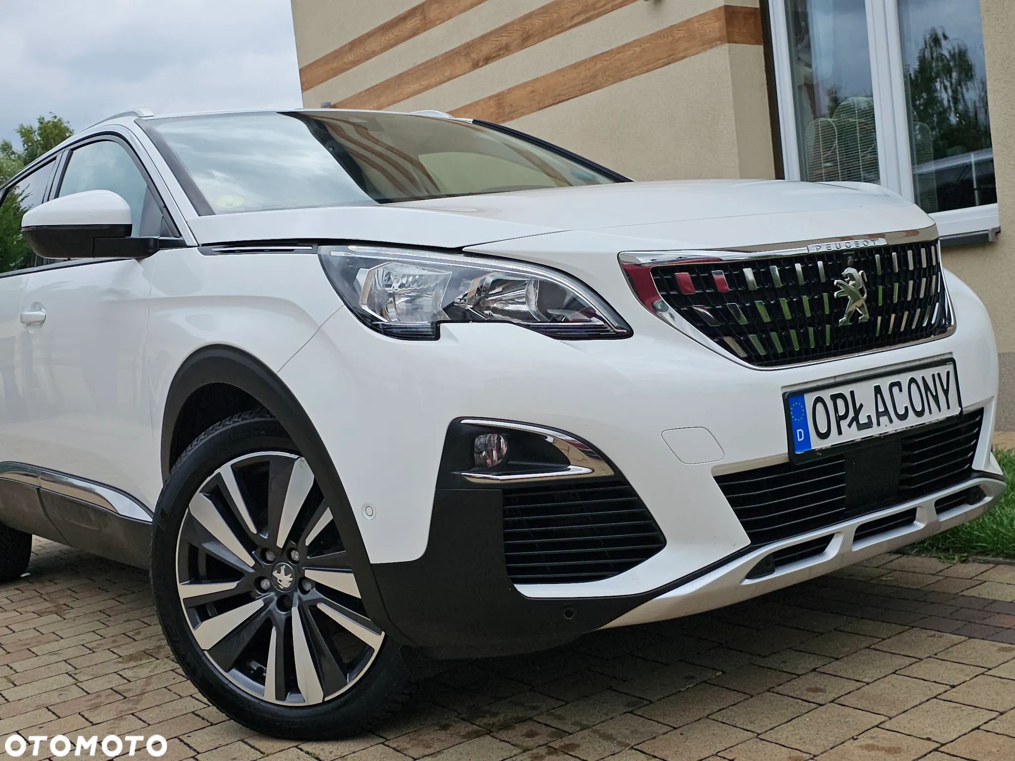 Peugeot 5008 BlueHDI 130 Allure Business-Paket - 1