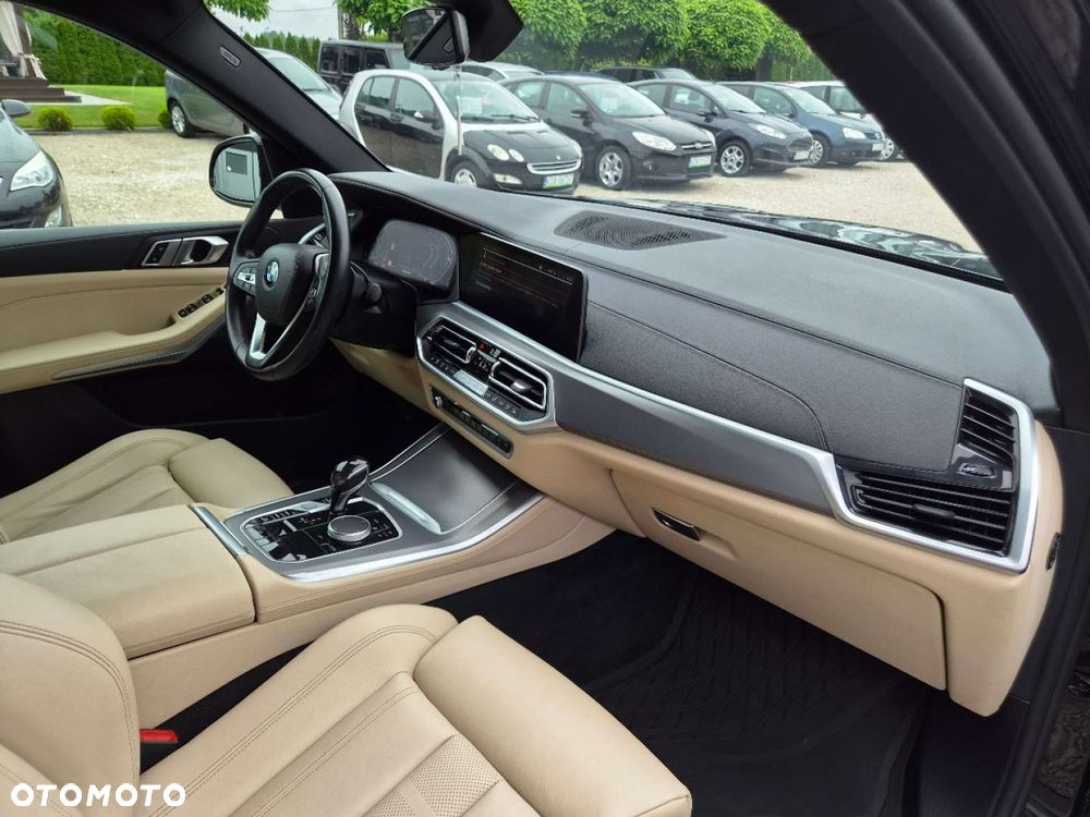 BMW X5 - 25
