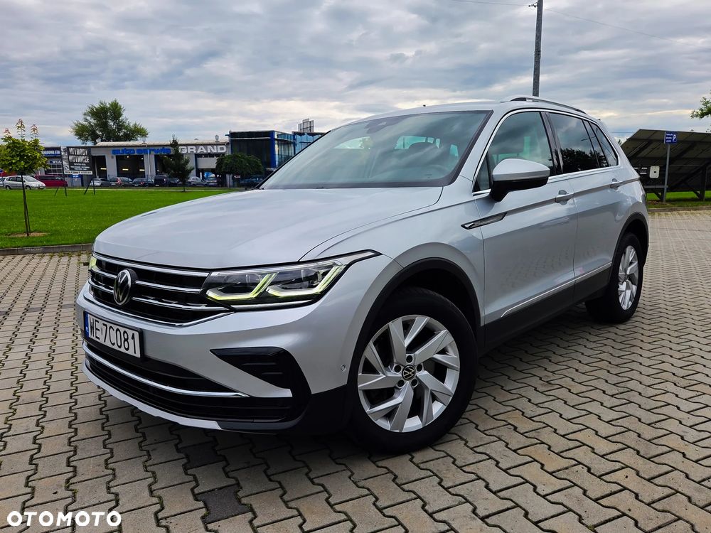 Volkswagen Tiguan 2.0 TSI 4Mot Elegance DSG - 19