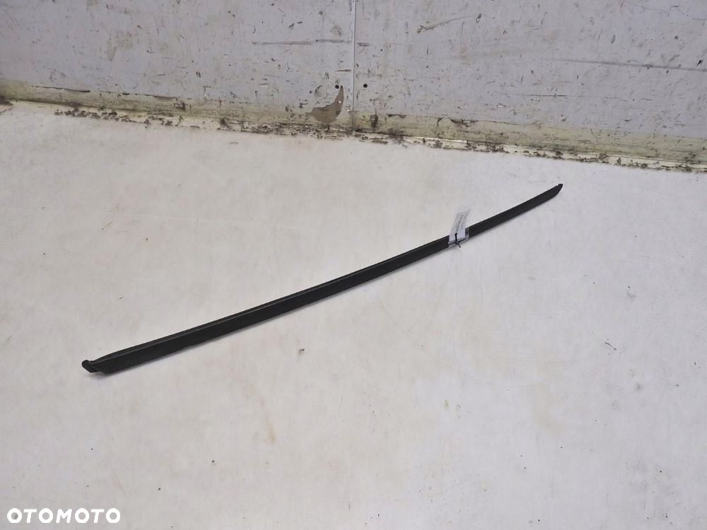 LISTWA SZYBY CZOŁOWEJ LEWA AUDI A4 B7 8E0854327E - 2