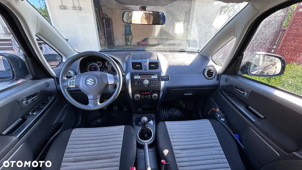Suzuki SX4 1.6 Comfort - 10