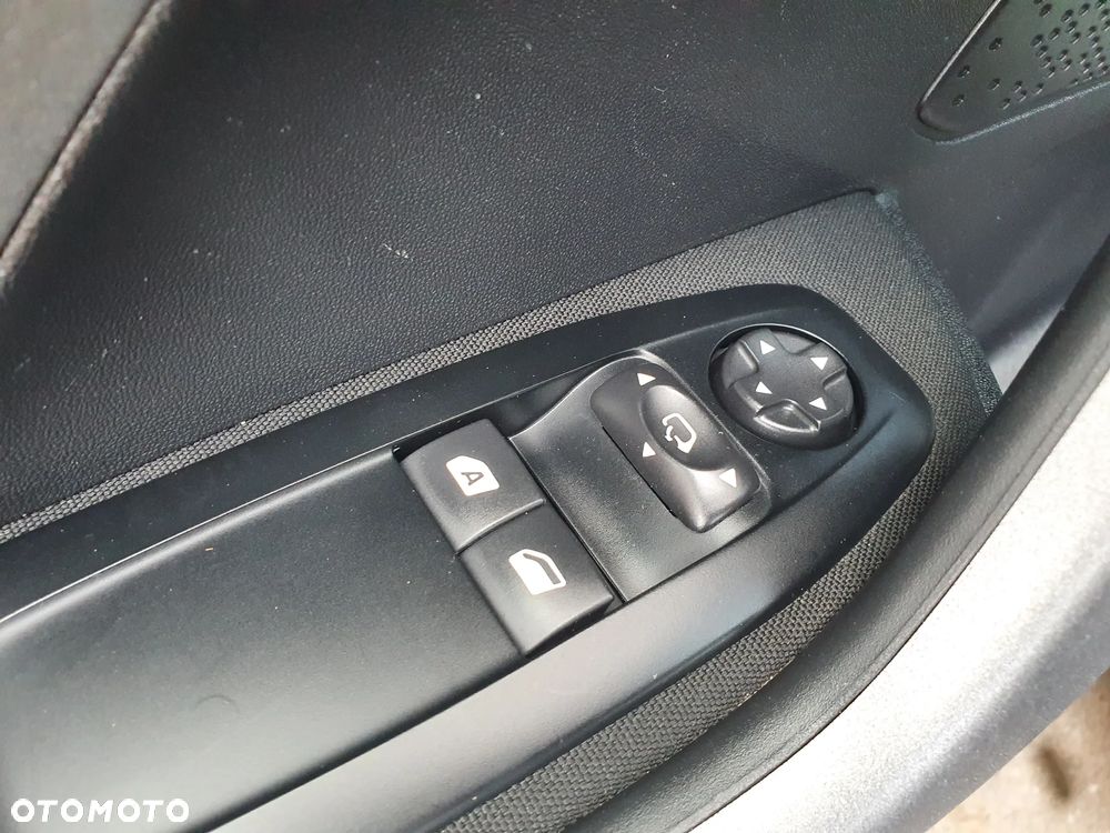 Peugeot 2008 PureTech 110 Stop&Start Crossway - 21